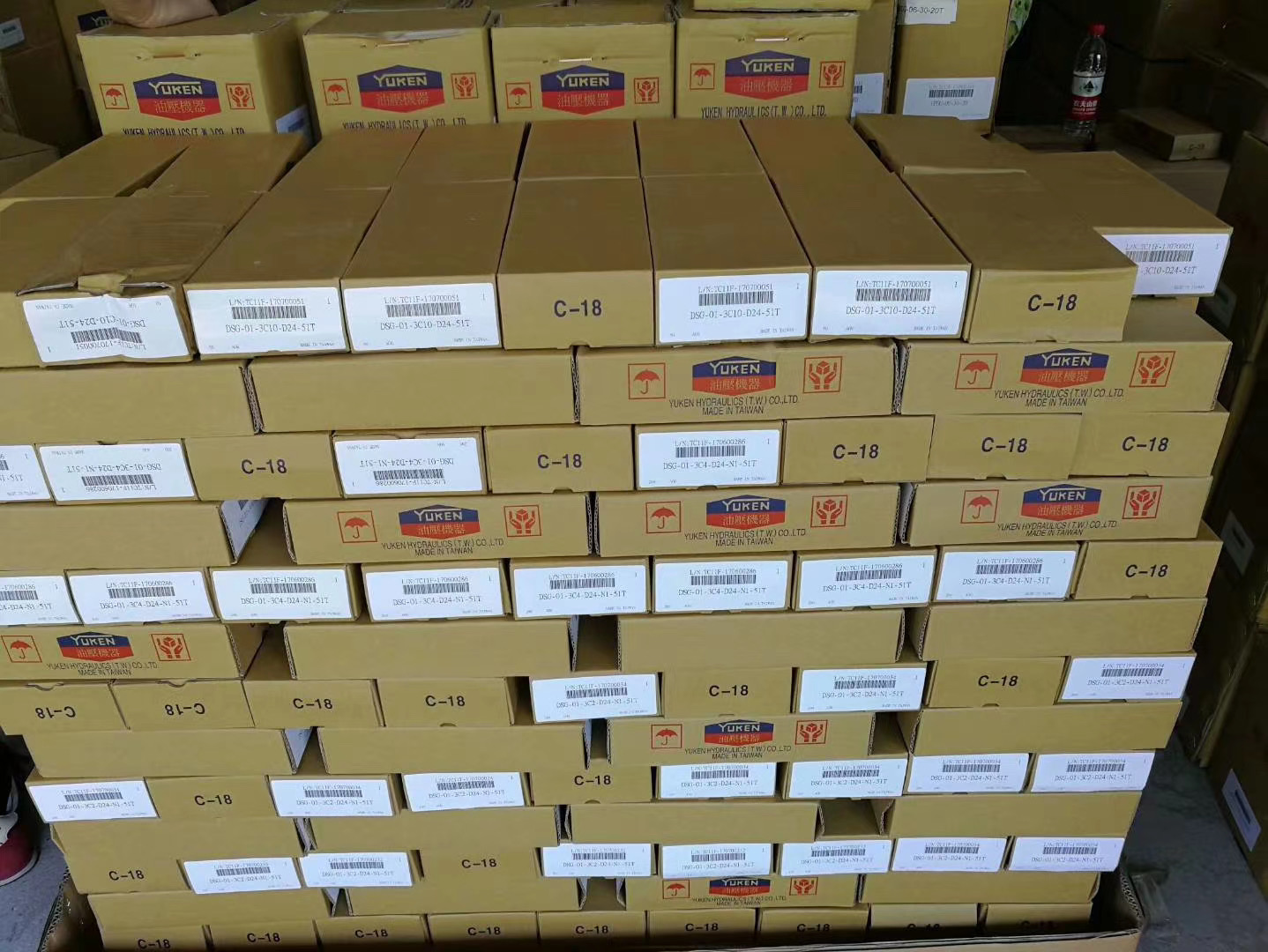 YUKEN液压电磁阀种类